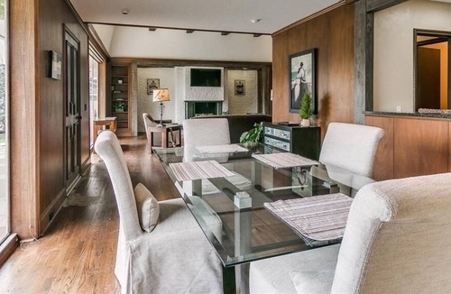 Central Oklahoma City Condo | Mid-Century Suites and Loft