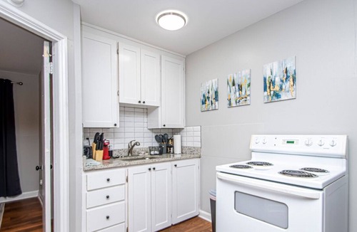 Midtown House | Midtown Mod 4