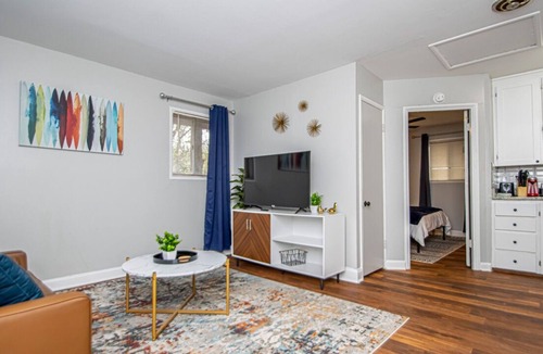 Midtown House | Midtown Mod 4