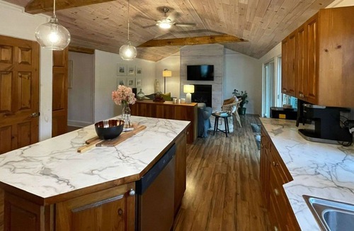 Minden Hills Cabin | Minden Hills Riverfront Cottage