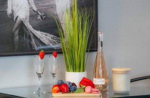 Welland Apartment | Modern 1 Bdrm with Laundry, BBQ, Deck
