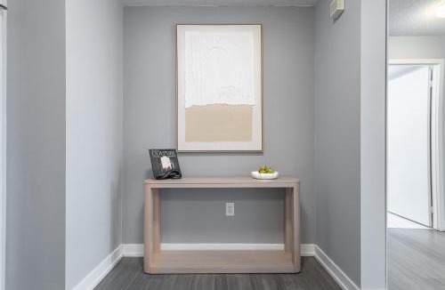 CityPlace Apartment | Modern 1BR Condo Walk to CN Tower & Rogers Centre