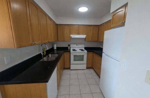 Fort York Condo | Modern 1BR Downtown Condo with Private Balcony Views