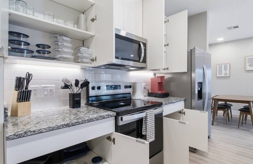 Owasso Apartment | Modern 2-Bed Apartment Complex - Owasso, OK