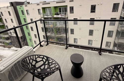 Plateau Apartment | Modern 2BD/2BA Suite at Le Prisme w/Indoor Pool, Gym & Yoga Studio