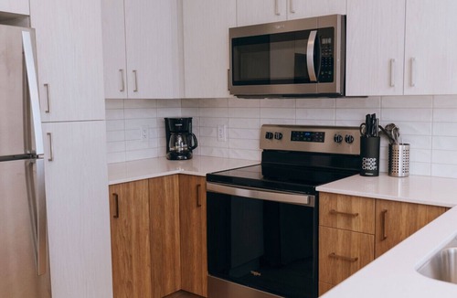 Winnipeg Apartment | Modern 2BR Apt Steps from Osborne Village