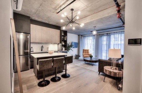 Old Montreal Apartment | Modern 2BR Suite Old Montreal F4