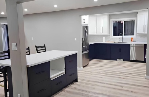 Sudbury House | Modern 3-Bedroom Home with 2 Full-Size Bathrooms