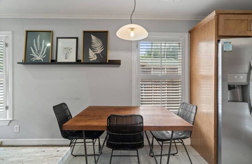 Oak Cliff House | Modern and Cozy Bishop Arts Home