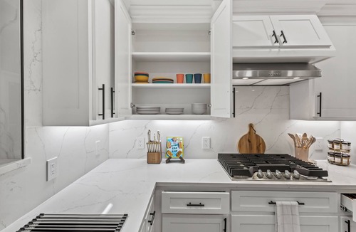 Lake Highlands House | Modern and Spacious - 4 Bedroom, 3.5 Bath, PLUS Office in Dallas
