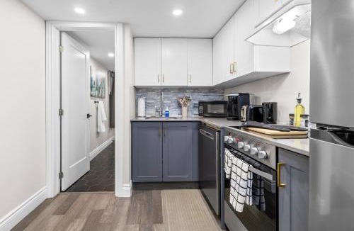 Lowertown Apartment | Modern Basement Flat in the Heart of Historic Ottawa
