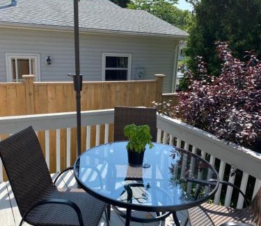 Brights Grove House | Modern Beach House long stay discounts
