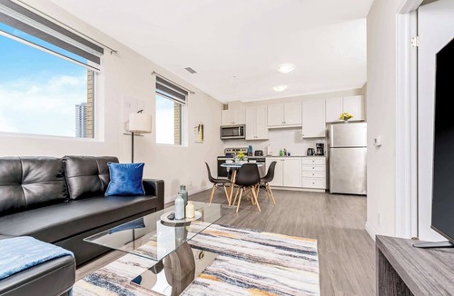 Kitchener Condo | Modern High Rise Condo w Private Patio—Downtown