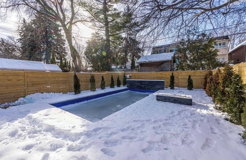 East York House | Modern luxury awaits in convenient Toronto location