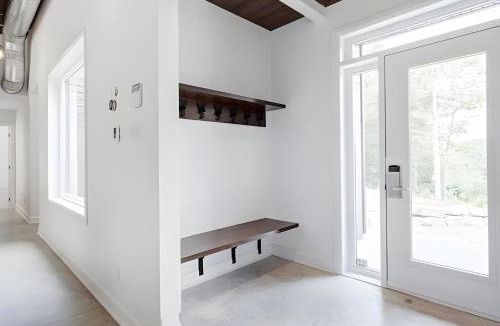 La Conception House | Modern Luxury Chalet Private Jacuzzi