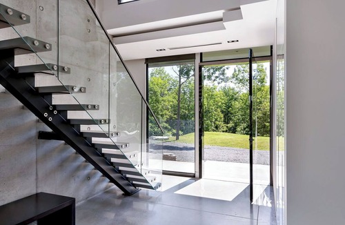 Erinsville Cottage | Modern Luxury Lakehouse