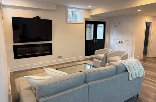 King City Apartment | Modern Private Suite