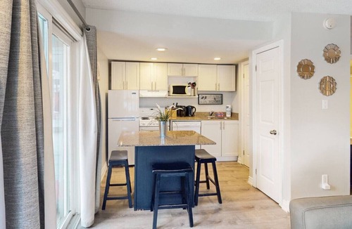 Craigleith Condo | Modern Rustic North Creek | Pool, Hot Tub, Tennis