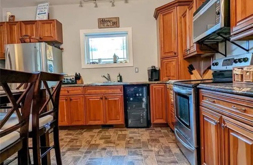 Big River Cabin | Modern, Upscale Cabin Retreat - Delaronde Lake, SK