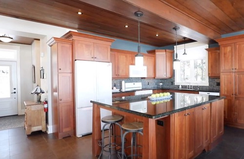 Tiny Cottage | Modern Waterfront Lake House with it's own beach on Georgian Bay
