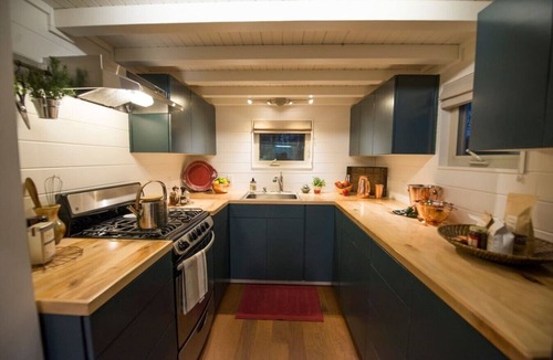 Waco House | “Montana Escape“ Tiny House | *Pickleball*