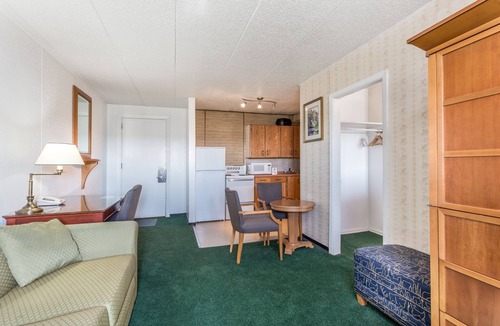 Moose Jaw Hotel | Moosejaw Inn