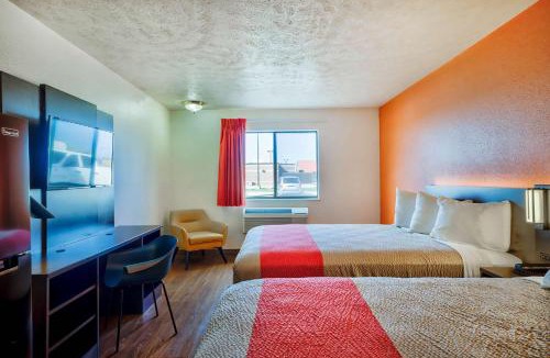 Percival Hotel | Motel 6-Percival, IA