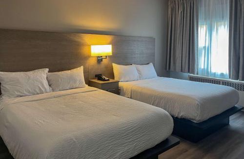 Sault Ste. Marie Hotel | Motel 6 Sault Ste. Marie, ON