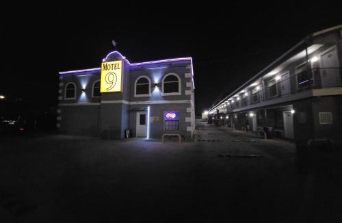 Bonanza Hotel | Motel 9