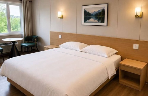Mont-St-Hilaire Hotel | Motel Le Transit