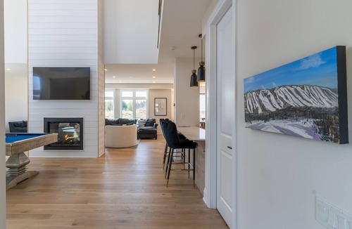 The Blue Mountains Ski Chalet | Mountain Hideaway