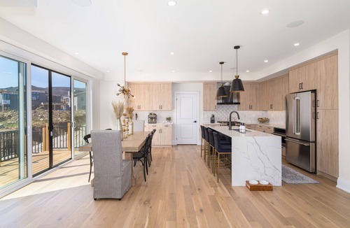 The Blue Mountains Ski Chalet | Mountain Hideaway