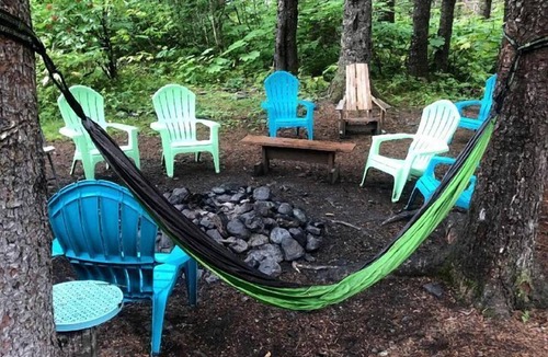 Bear Creek RV Rental | Nature Escape in an Alaskan Glamping Village for Family Fun