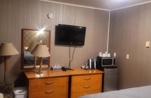 Neepawa Hotel | Neepawa Motel