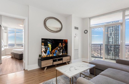 Downtown Mississauga Apartment | NestKey Suites - Premium Furnished Residences