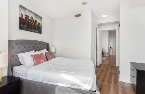 Downtown Mississauga Apartment | NestKey Suites - Premium Furnished Residences