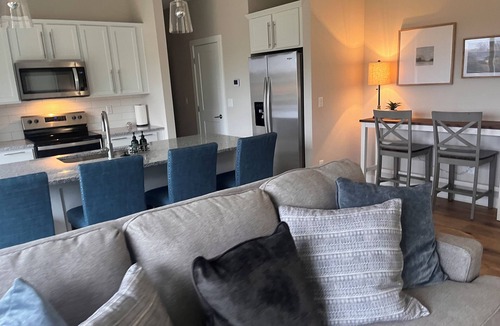 Waukee House | New Arrival 4 Bedroom Serenity w/Nature Views
