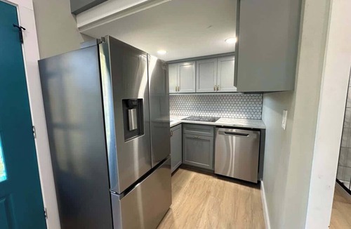 Garfield House | New Entire Tiny Luxury Home