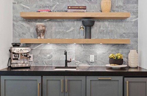 Barton Hills House | NEW Luxe 6BDR Dream Home/Health Spa/steps from Zilker/Central to EVERYTHING