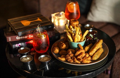 ByWard Market Hotel | New Moxy Ottawa Downtown