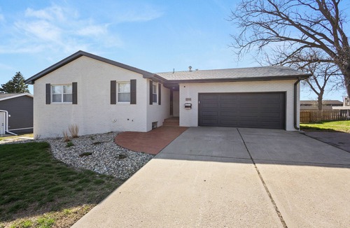 Sioux Falls House | NEW! Spacious & Remodeled Hilltop Charmer