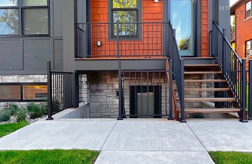 Grosse Pointe Condo | Newly-built modern farmhouse condo available in Grosse Pointe Park!