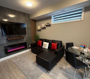 Niagara Falls Apartment | Niagara Getaway across Fallsview