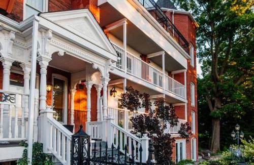 Niagara Falls Bed & Breakfast | Niagara Grandview Boutique Hotel