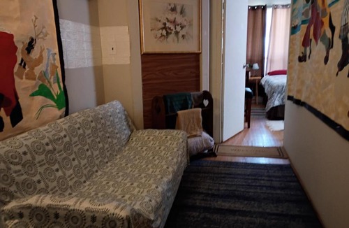 Niagara Falls House | Niagara suite cottage style by the Falls -Canada