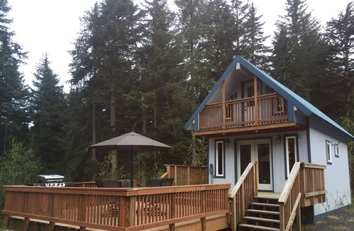 Bear Creek Cabin | Nice cabin located in Seward, Ak