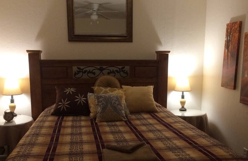 Springfield House | Nino's Bed and Breakfast.
