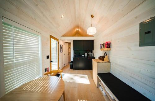 Coldspring House | Nordic Couples Cabin W Hot Tub, Sauna, Grill