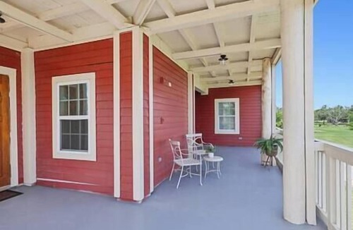 Lafitte Bed & Breakfast | Oak Cottage R302