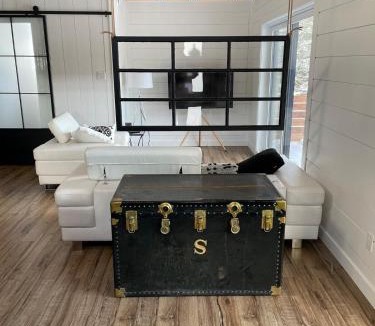 Saint-Mathieu-du-Parc Ski Chalet | Oasis thermal Mauricie Chalet NE Chic Shack